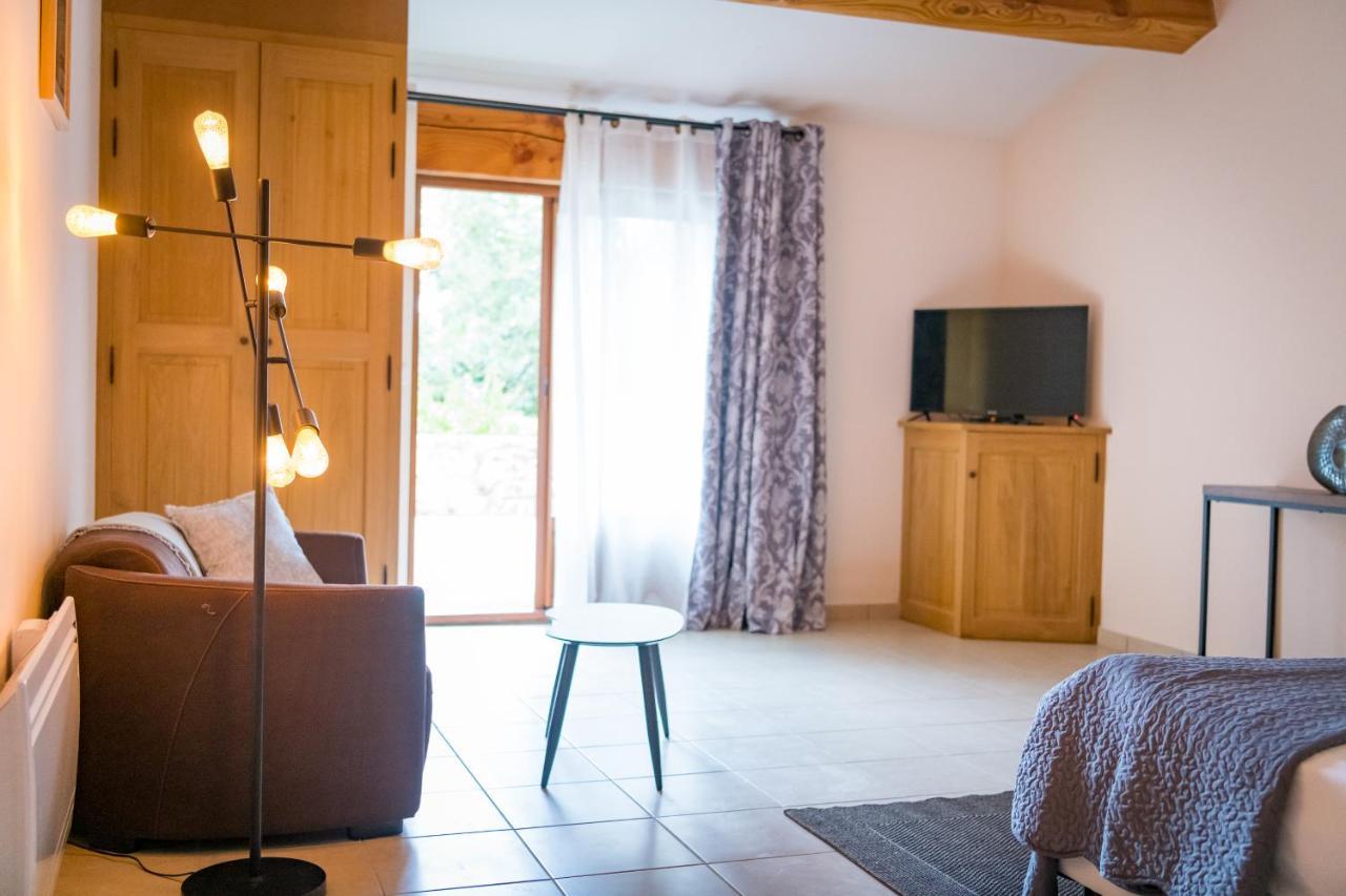 Sur Les Hauteurs Du Luberon-chez Lisett 3* Caseneuve
